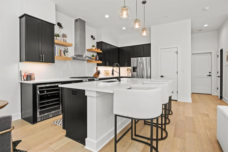 3905 Clawson RD #4, Austin, TX 78704