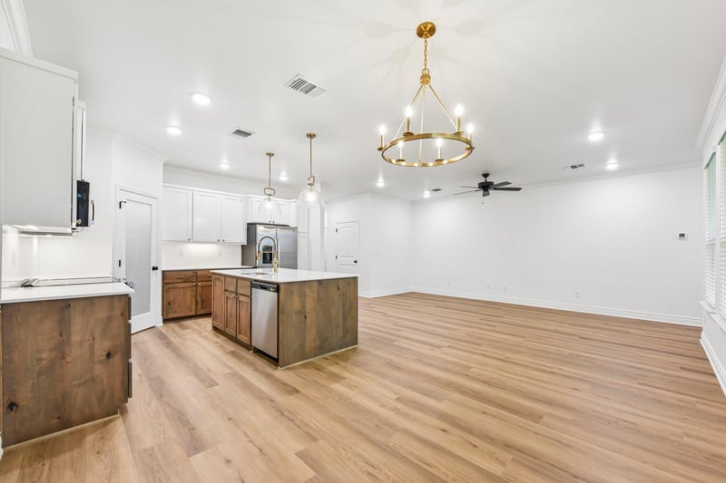 1718 Paint Horse TRL, Harker Heights, TX 76548