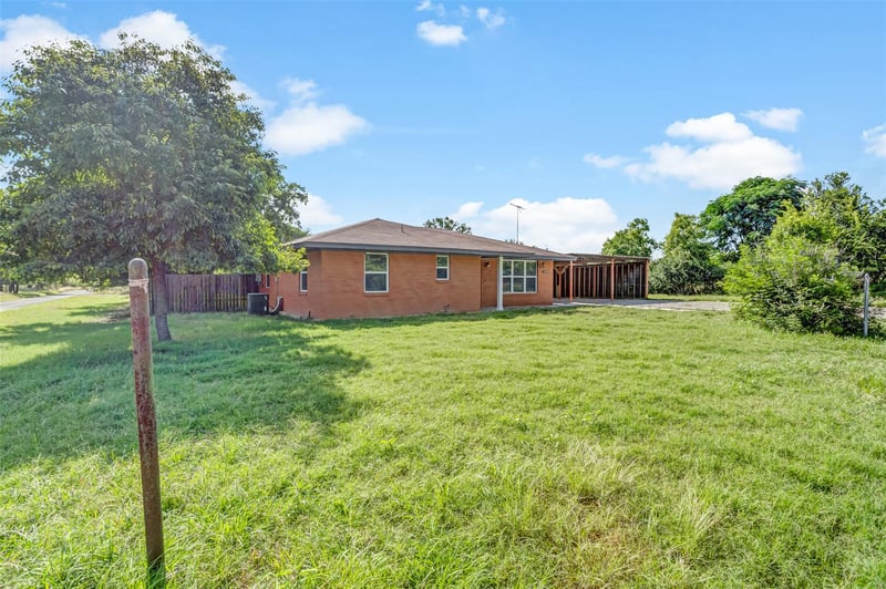 1708 Woodcrest DR, Marble Falls, TX 78654