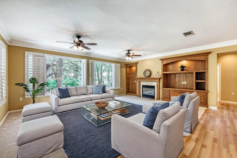 156 Great Frontier Dr, Georgetown, TX 78633