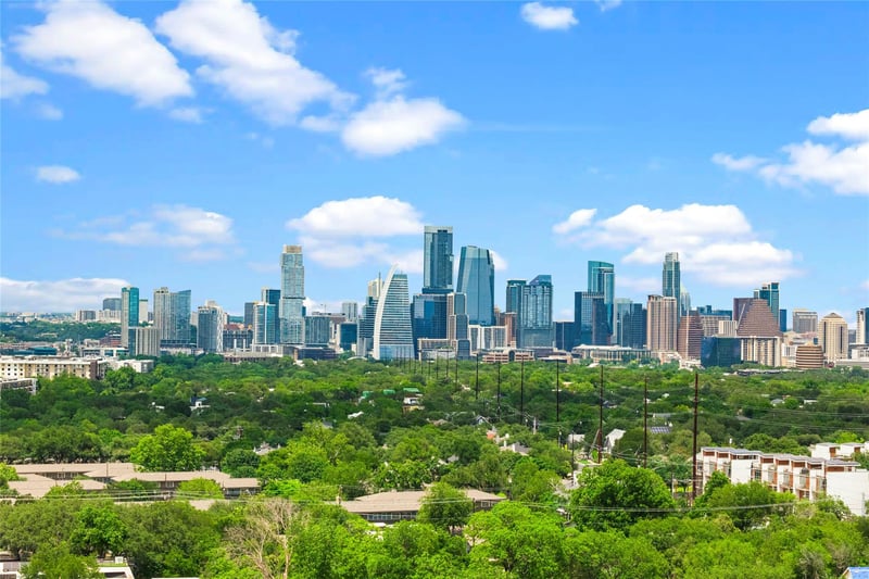 1102 Southwood RD, Austin, TX 78704