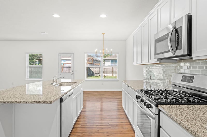 128 Dunlin LN, Leander, TX 78641