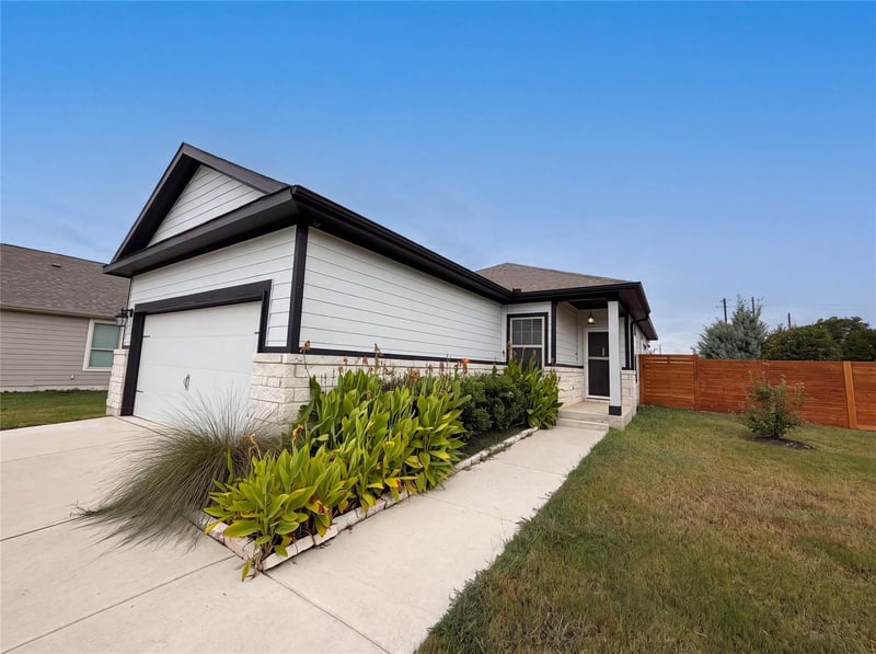105 Syrah CT, Leander, TX 78641