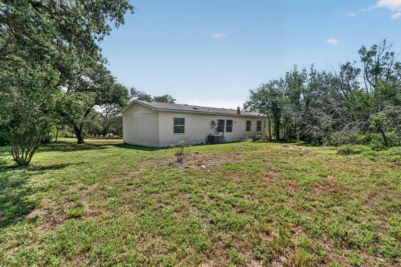 140 Oak Mesa, San Marcos, TX 78666