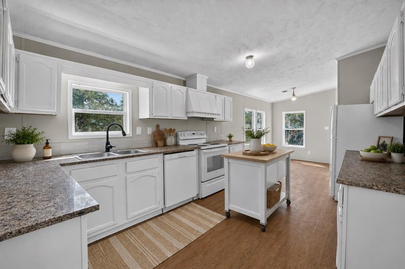 140 Oak Mesa, San Marcos, TX 78666