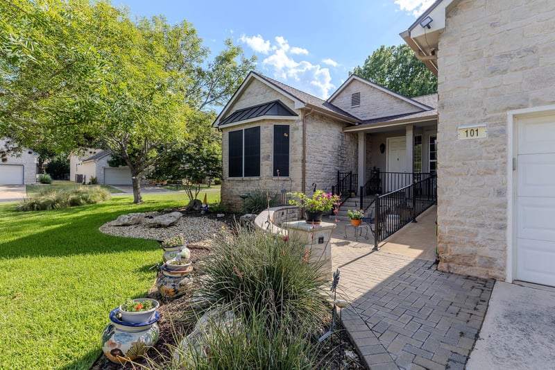 101 Morning Glory CIR, Georgetown, TX 78633