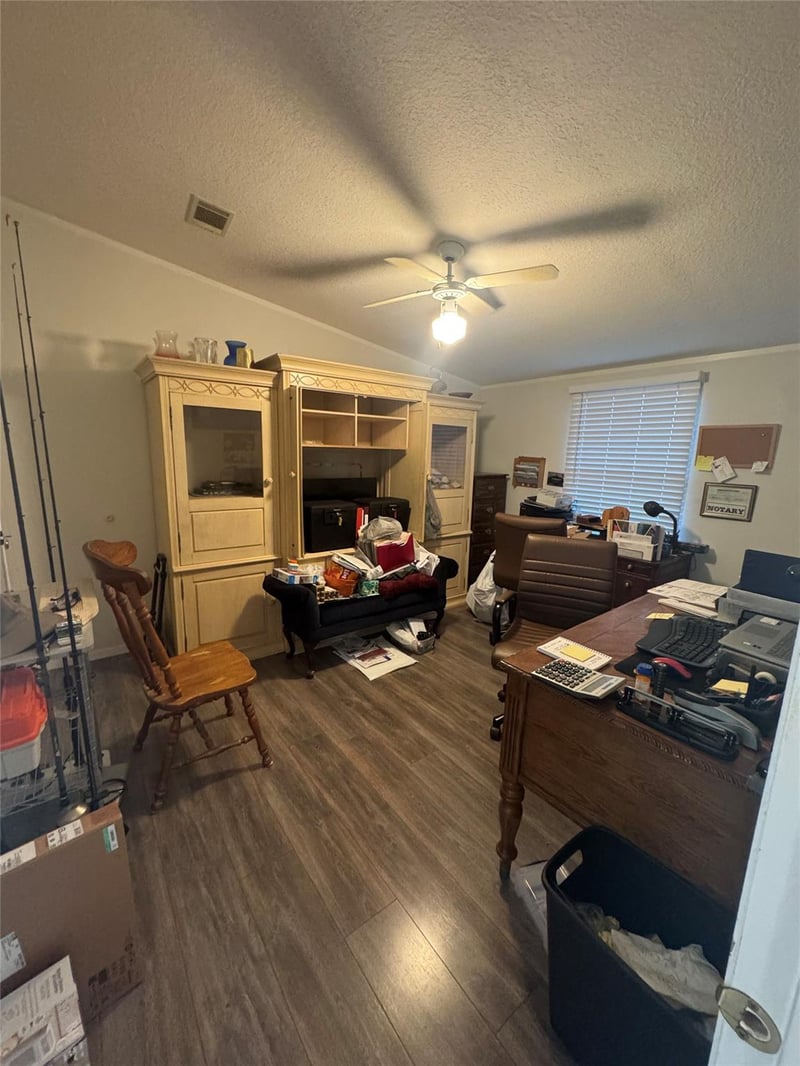 204 Linda DR, Spicewood, TX 78669