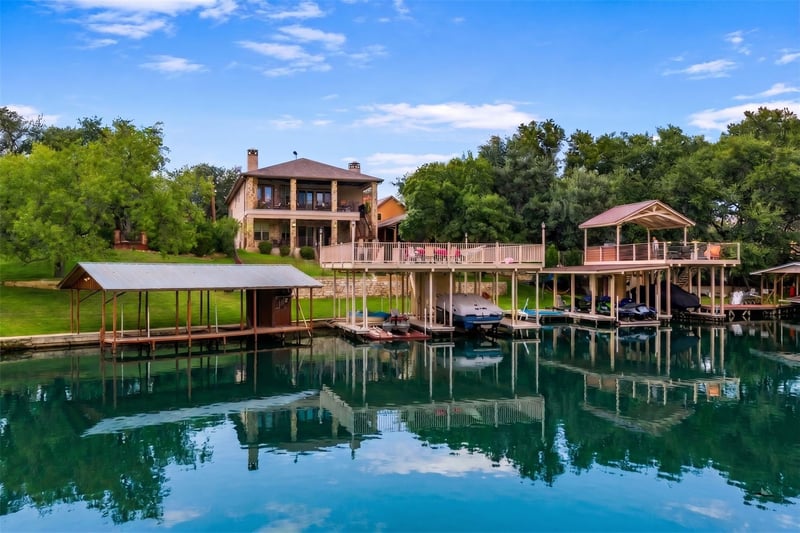 1413 County Road 132a, Kingsland, TX 78639