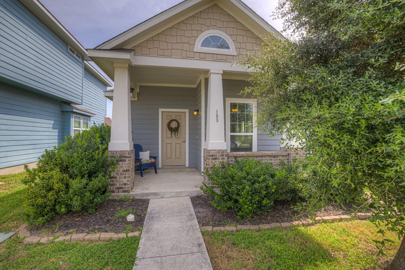 109 Bosque DR, San Marcos, TX 78666