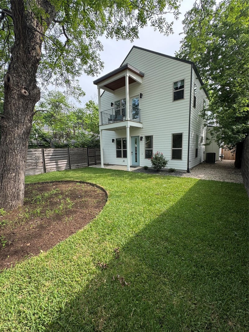 2811 Garwood ST #A, Austin, TX 78702
