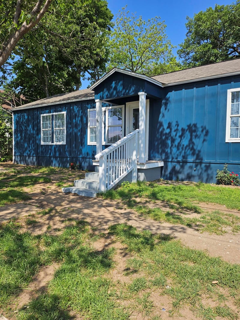 103 Rhomberg ST, Burnet, TX 78611