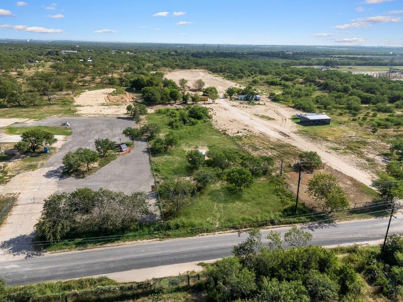 3059 Wright Carpenter RD, San Antonio, TX 78221