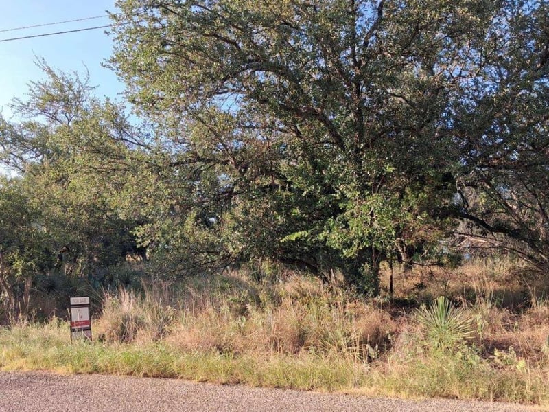 151 Granitecastle DR, Granite Shoals, TX 78654