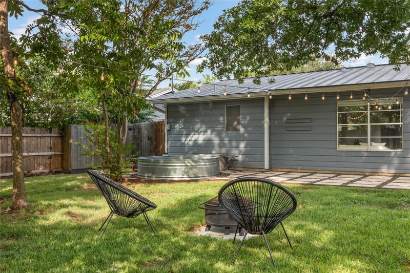 8007 Stillwood LN, Austin, TX 78757