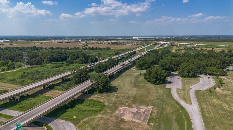12417 Saint Thomas DR, Del Valle, TX 78617