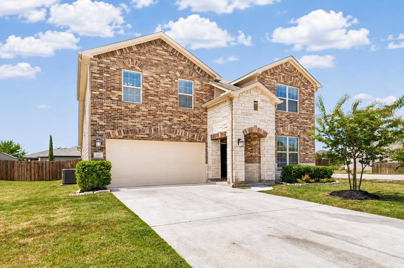 223 Quarry Rock Loop, Liberty Hill, TX 78642