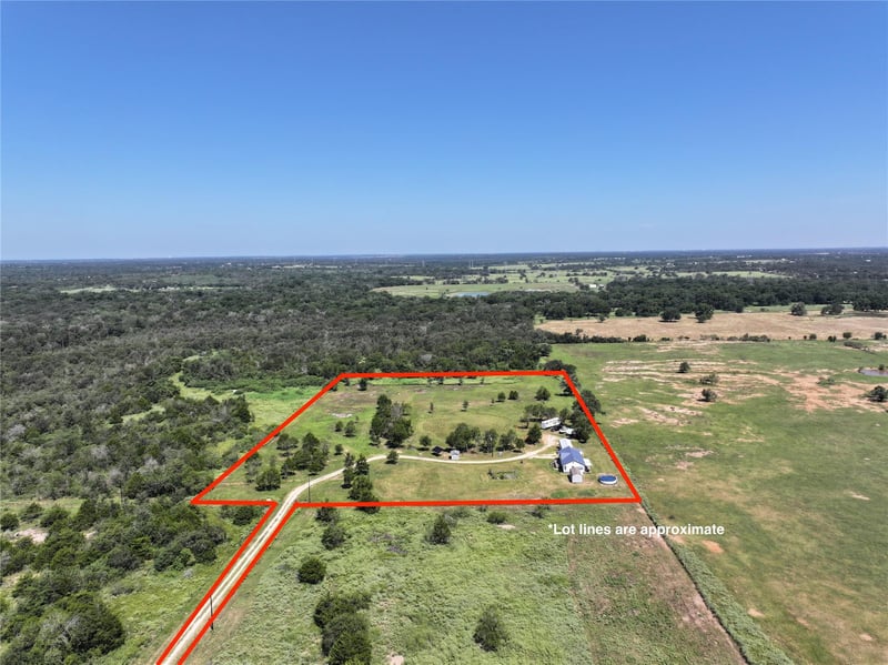 510 Wilson RD, Red Rock, TX 78662
