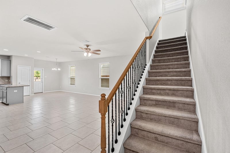 108 Normal School Way, Liberty Hill, TX 78642