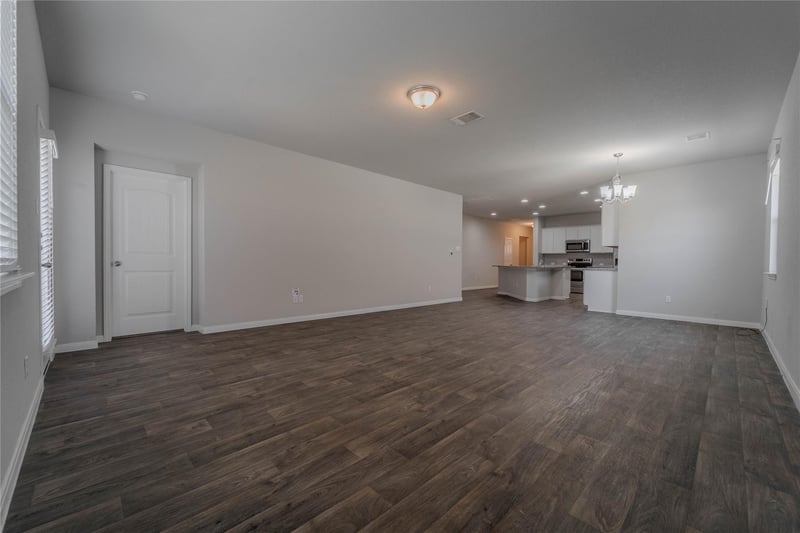 501 Naset DR, Georgetown, TX 78626