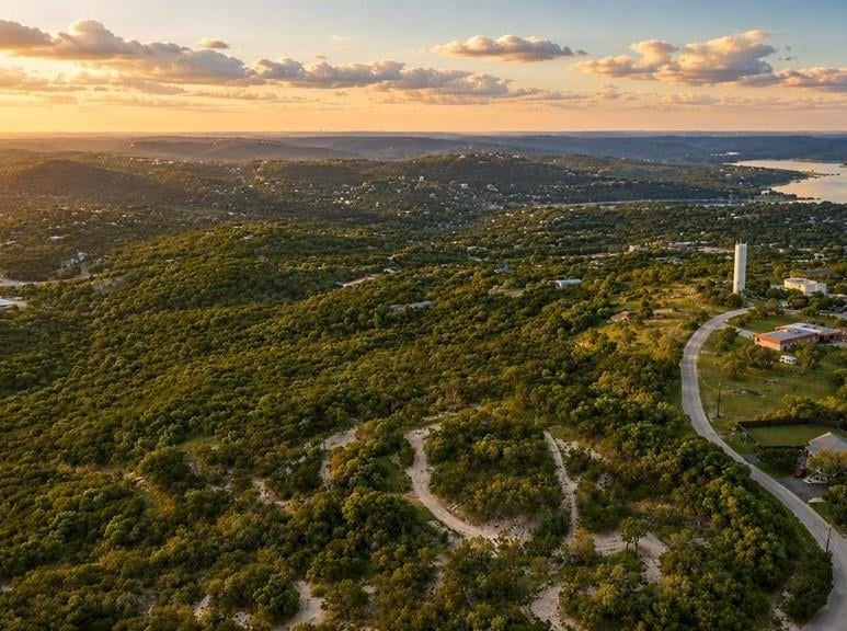 11207 Mountain Top CIR, Jonestown, TX 78645