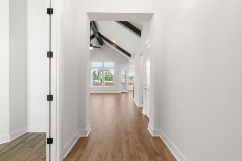 1013 Painted Horse DR, Georgetown, TX 78633