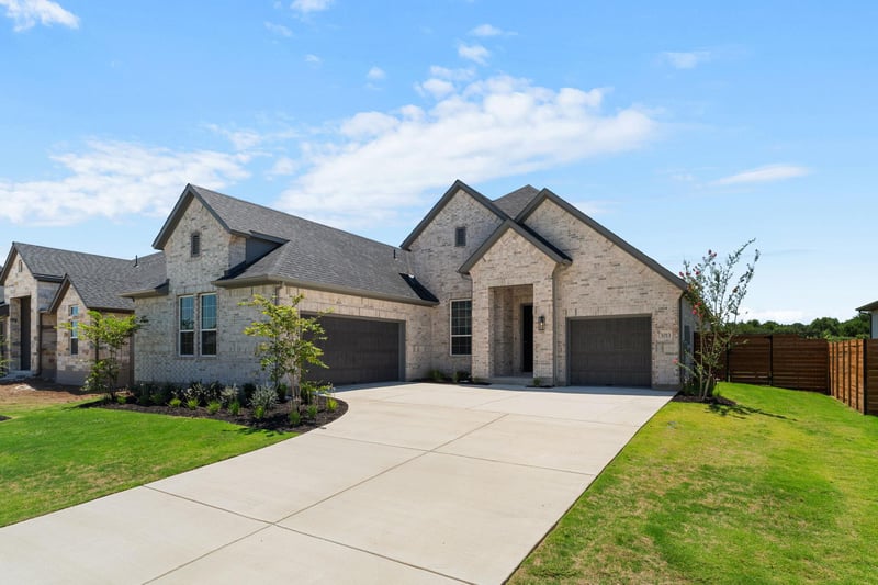 1013 Painted Horse DR, Georgetown, TX 78633