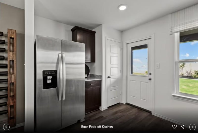 501 Bristlecone BND, Liberty Hill, TX 78642