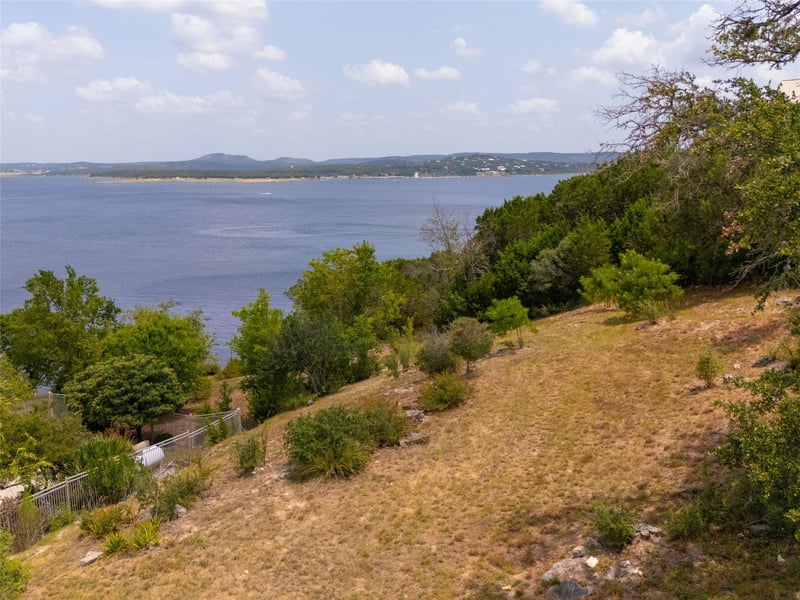 909 Janet DR, Canyon Lake, TX 78133