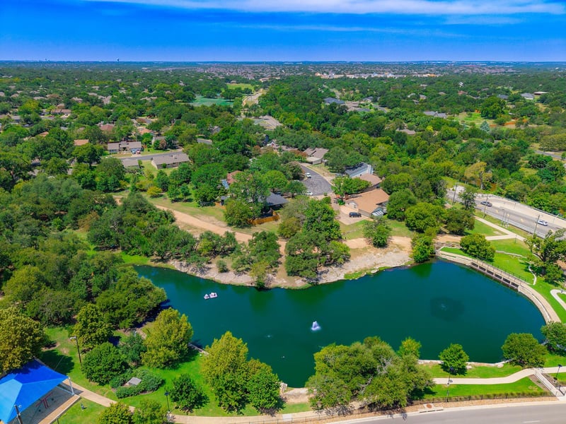 1103 Stillhouse SPG, Round Rock, TX 78681