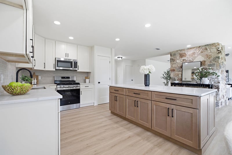 1103 Stillhouse SPG, Round Rock, TX 78681
