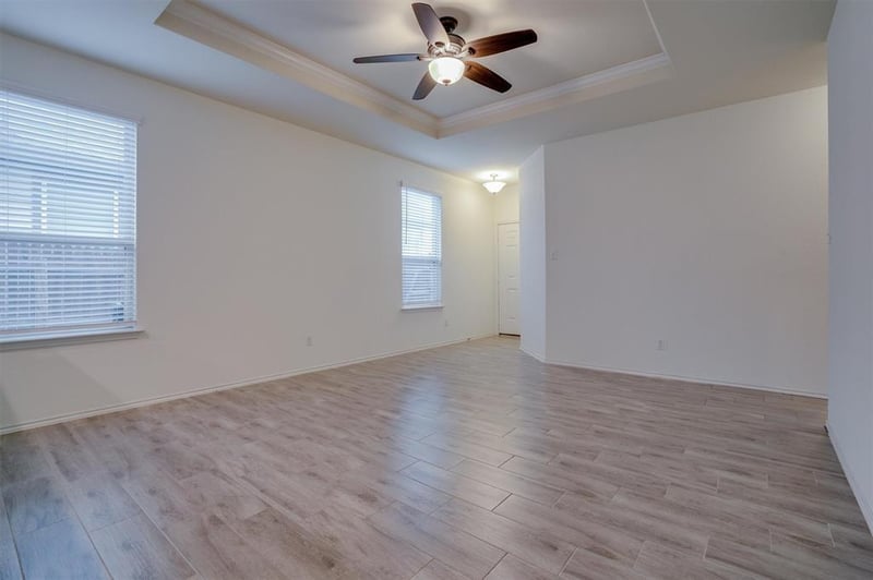 217 La Dera DR, Liberty Hill, TX 78642