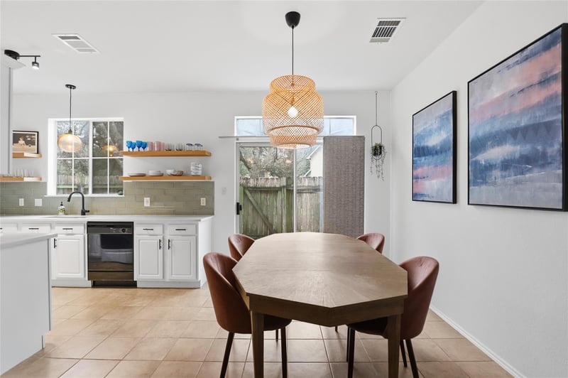 4501 Whispering Valley DR #24, Austin, TX 78727