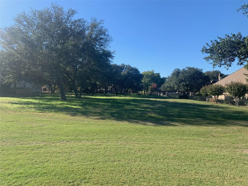 27029 Masters Pkwy, Spicewood, TX 78669