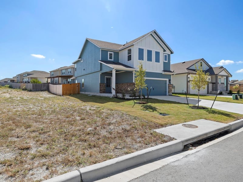 504 Yellow Ribbon TRL, Jarrell, TX 76537