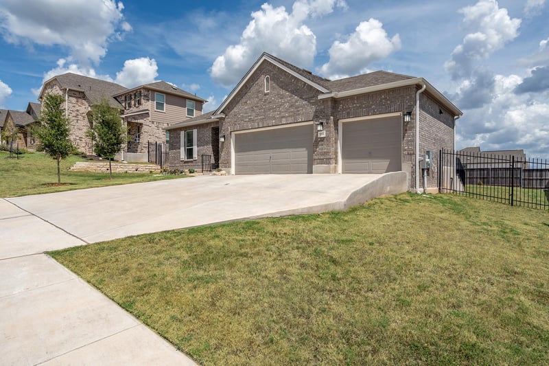 7011 Harvest Trail DR, Austin, TX 78736