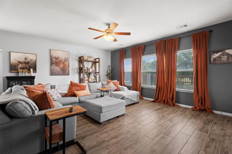 309 Rimrock CT, Bastrop, TX 78602