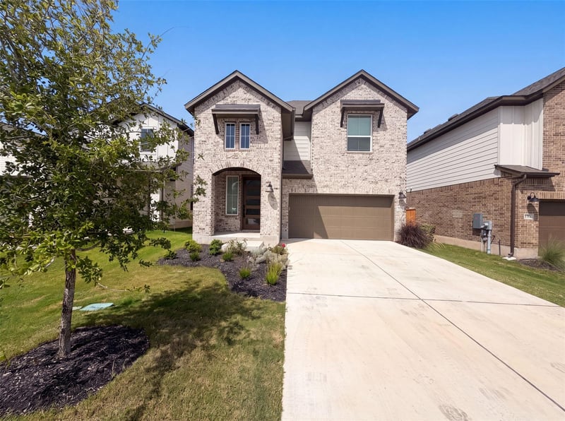 125 High Valley DR, Liberty Hill, TX 78642