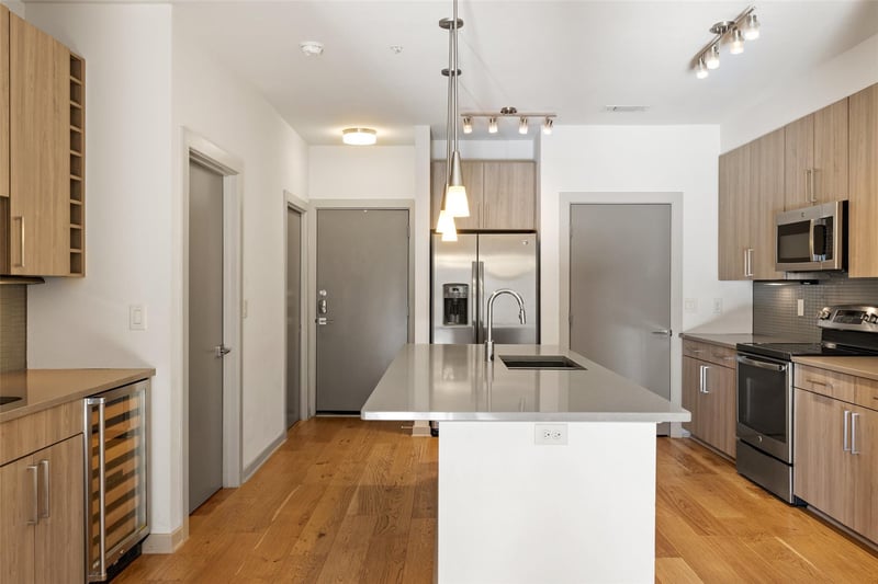 3600 S Lamar BLVD #206, Austin, TX 78704