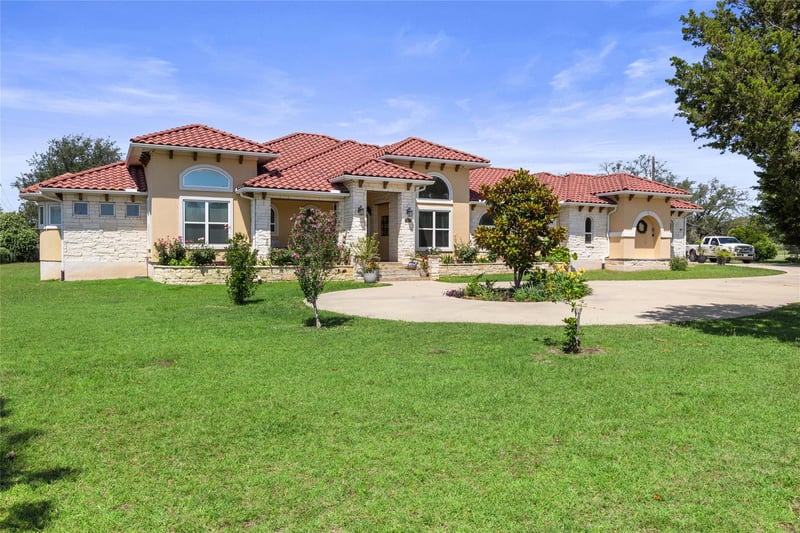 129 Lakewood TRL, Leander, TX 78641