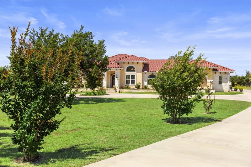 129 Lakewood TRL, Leander, TX 78641
