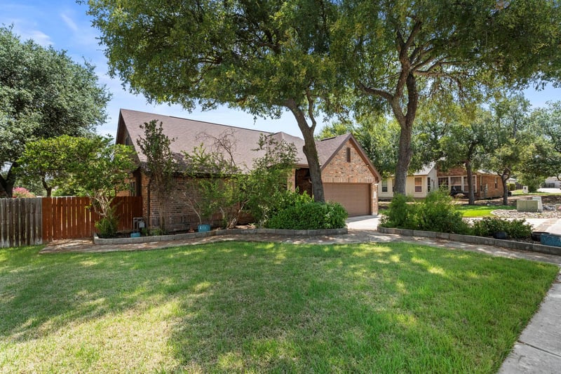 2606 Deer Stand Loop, San Marcos, TX 78666