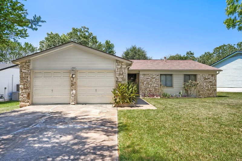 1907 Mirabeau ST, Austin, TX 78727