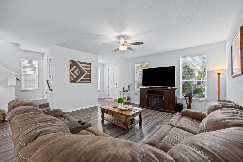140 Delaware Mountains TER, Dripping Springs, TX 78620