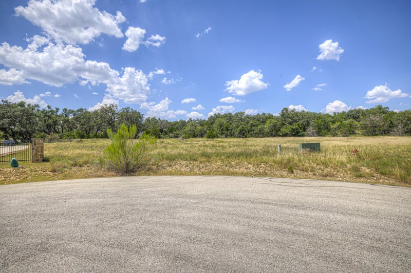 2121 Camino Way, Canyon Lake, TX 78133