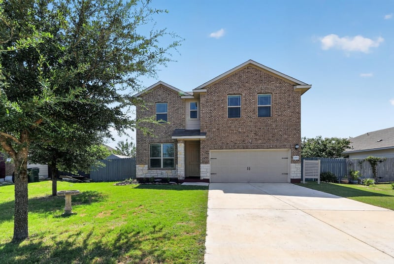 209 Evening Dusk DR, Kyle, TX 78640