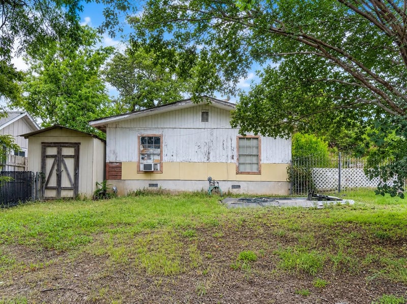 935 Olive ST, Austin, TX 78702