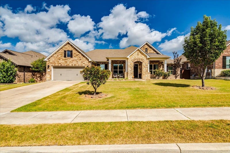 221 Clearwater Way, Kyle, TX 78640