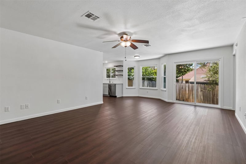 1805 Bent Oak CV, Leander, TX 78641