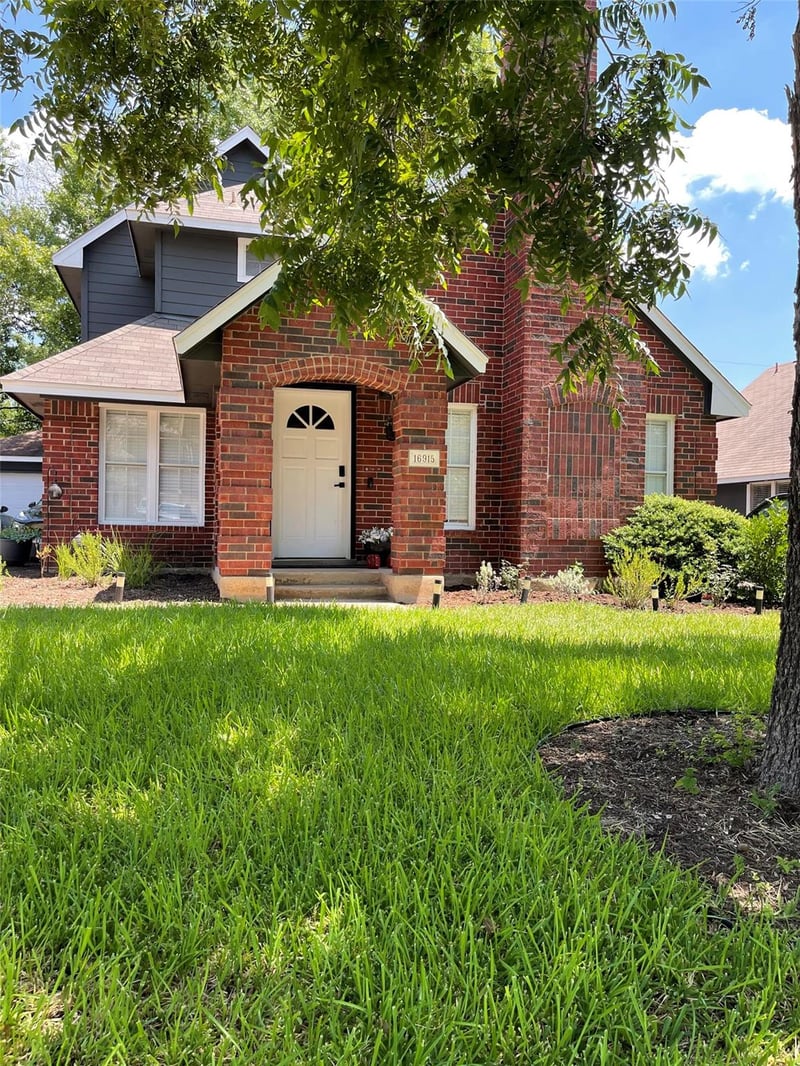 16915 Ardisia DR, Pflugerville, TX 78660