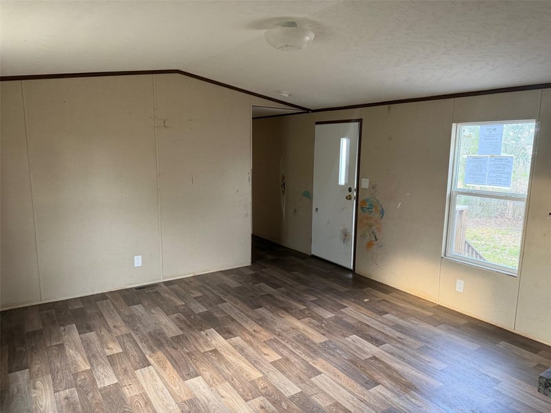 309 Oak Arbor TRL, Del Valle, TX 78617